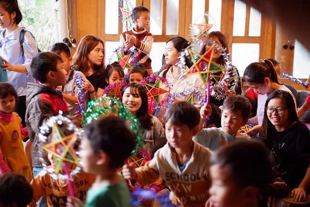 Mù Cang Chải: Đón trăng trên bản vui trung thu cùng em