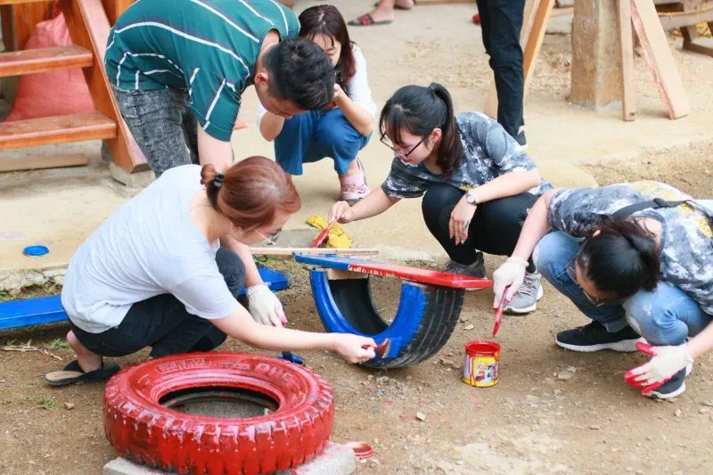 Tham gia các hoạt động tình nguyện