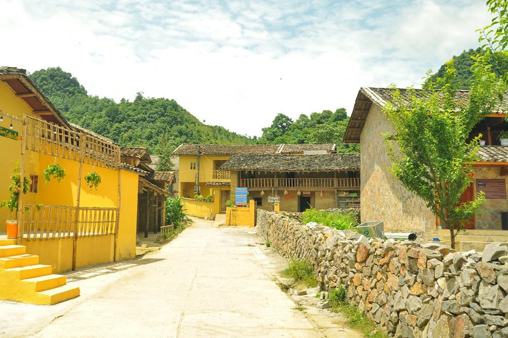 Làng Lô Lô Chải là địa điểm in hằn bao dấu tích gắn liền với đời sống của người Lô Lô từ xưa đến nay