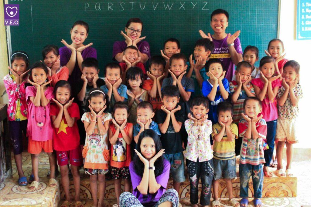 Cùng VEO tìm hiểu tình nguyện là gì và những điều nên biết về hoạt động tình nguyện nhé