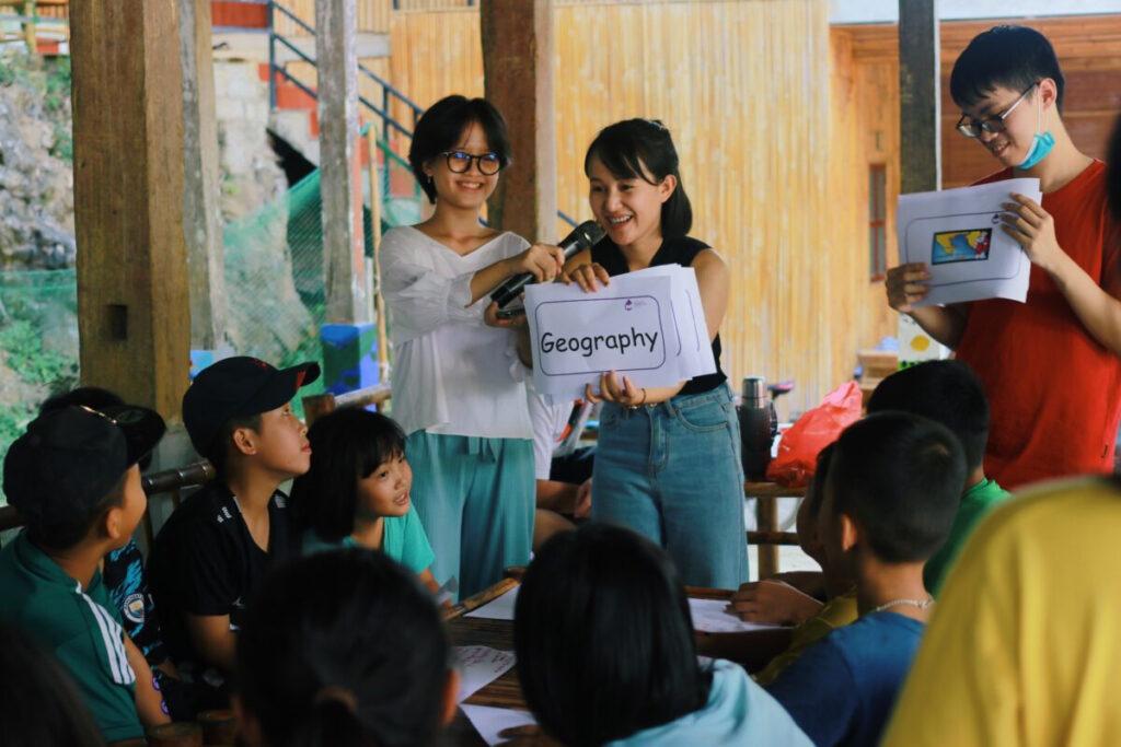 Dạy học tình nguyện là một hình thức của hoạt động phát triển giáo dục