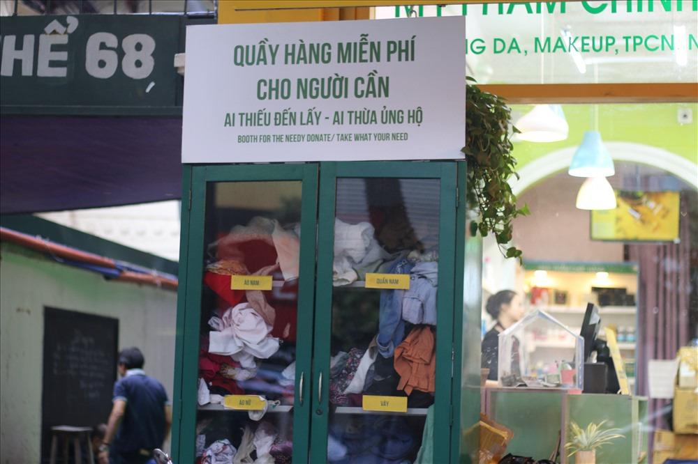 quần áo từ thiện