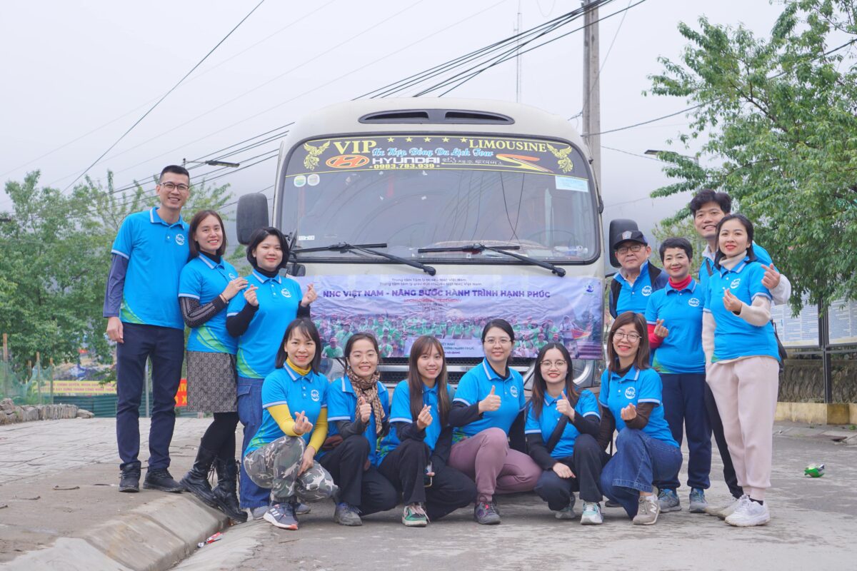 [VEO x NHC Việt Nam] Dự án thiện nguyện "Nâng bước hành trình hạnh phúc" tại Hà Giang