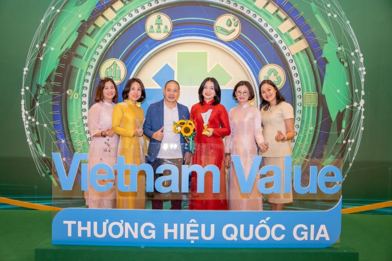 Đến năm 2024, Canifa vinh dự nhận được danh hiệu Thương hiệu Quốc gia Việt Nam đến từ Chính phủ