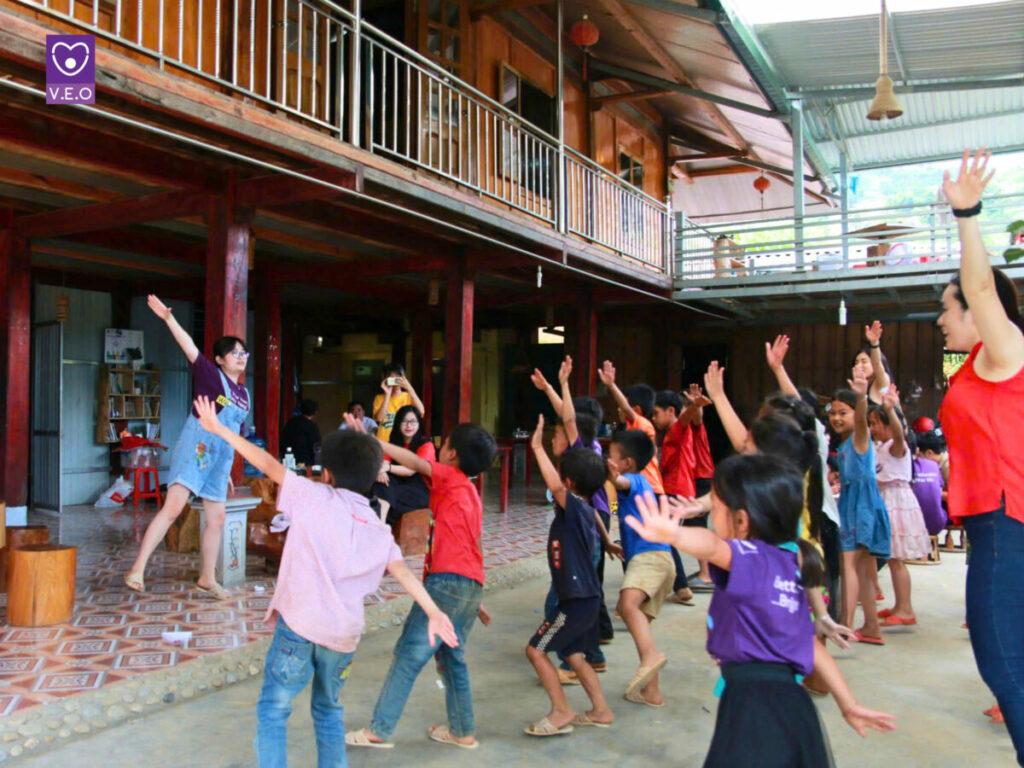 Hoạt động ngoại khóa là một phương pháp hiệu quả giúp bạn mở rộng kiến thức và kỹ năng