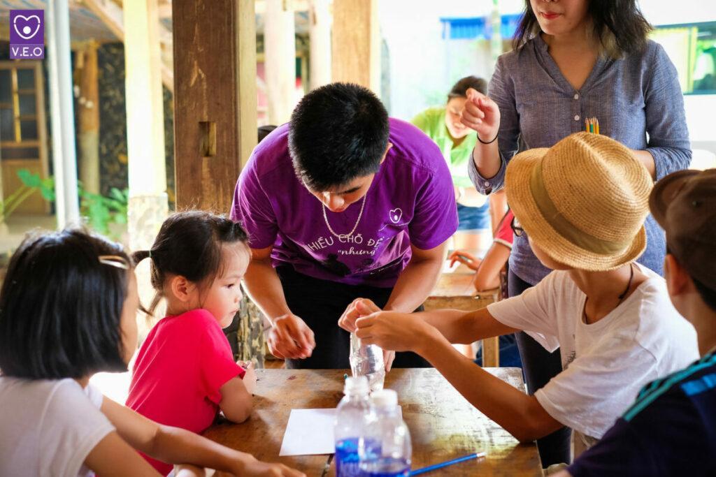 Khi gặp phải một vấn đề, tình nguyện viên cần bình tĩnh phân tích nguyên nhân