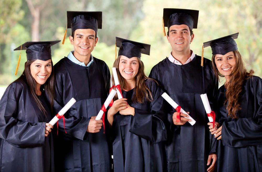 Tích cực tham gia vào các dự án cộng đồng sẽ giúp học sinh có lợi thế khi ứng tuyển học bổng hoặc tìm kiếm việc làm