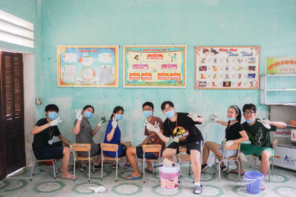 Hãy tìm hiểu và trao đổi với con về nội quy của trại hè là rất quan trọng
